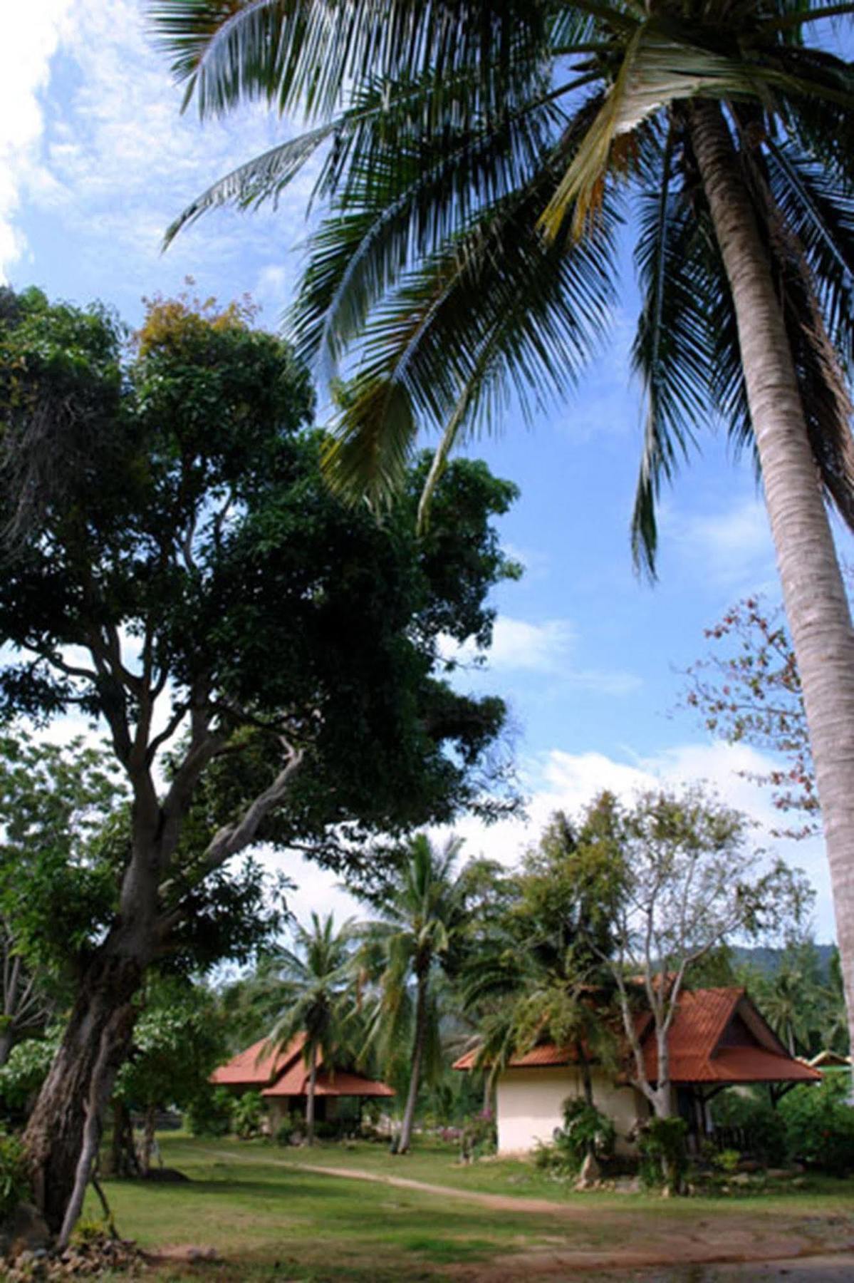 Buritara Resort, Phangan Island Chaloklum Exterior photo